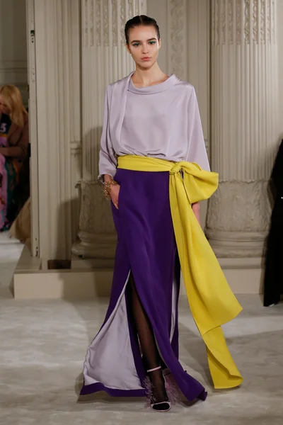 Look 5